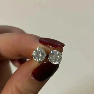 Silver  925 CZ Stud earrings